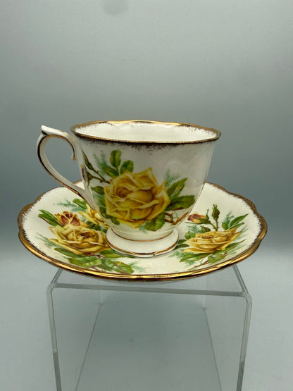 Royal Albert Bone China Set of 2 Cup & Saucer Violet & Tea Rose /roh