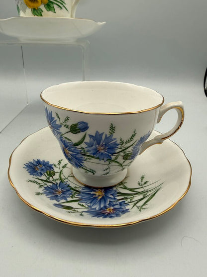 VTG set of 2 Fine Bone China Tea Cup & Saucer Made In England /roh