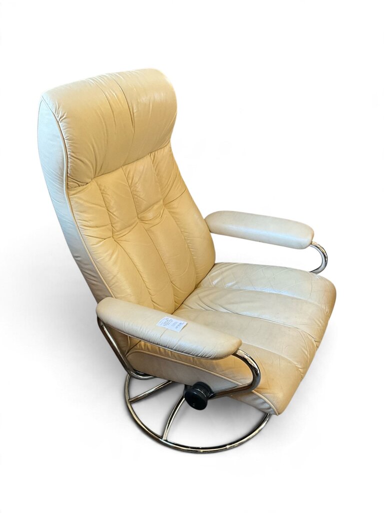 Ekornes Stressless Recliner w/ Foot Rest