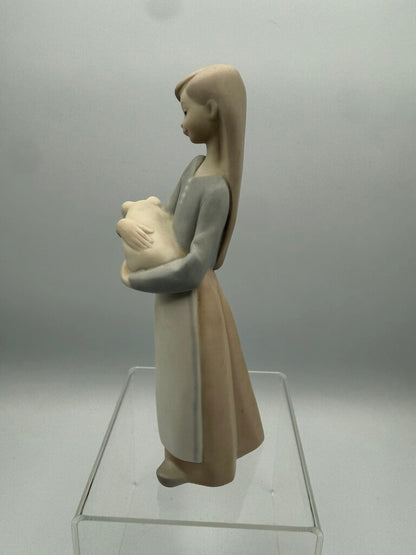 VTG Lladro #1011 “Girl with PIg” Figurine Retired Matte Finish /ro