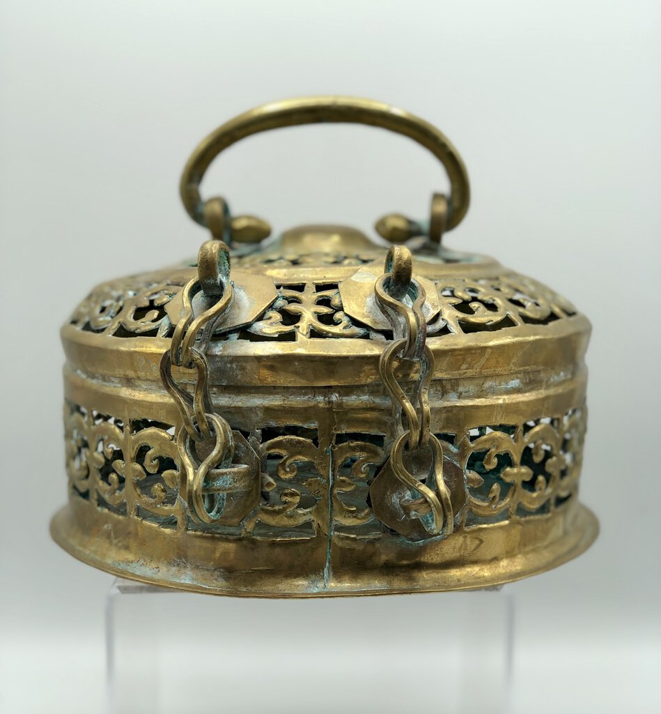 Vintage Brass Betel/ Pandan Box /b