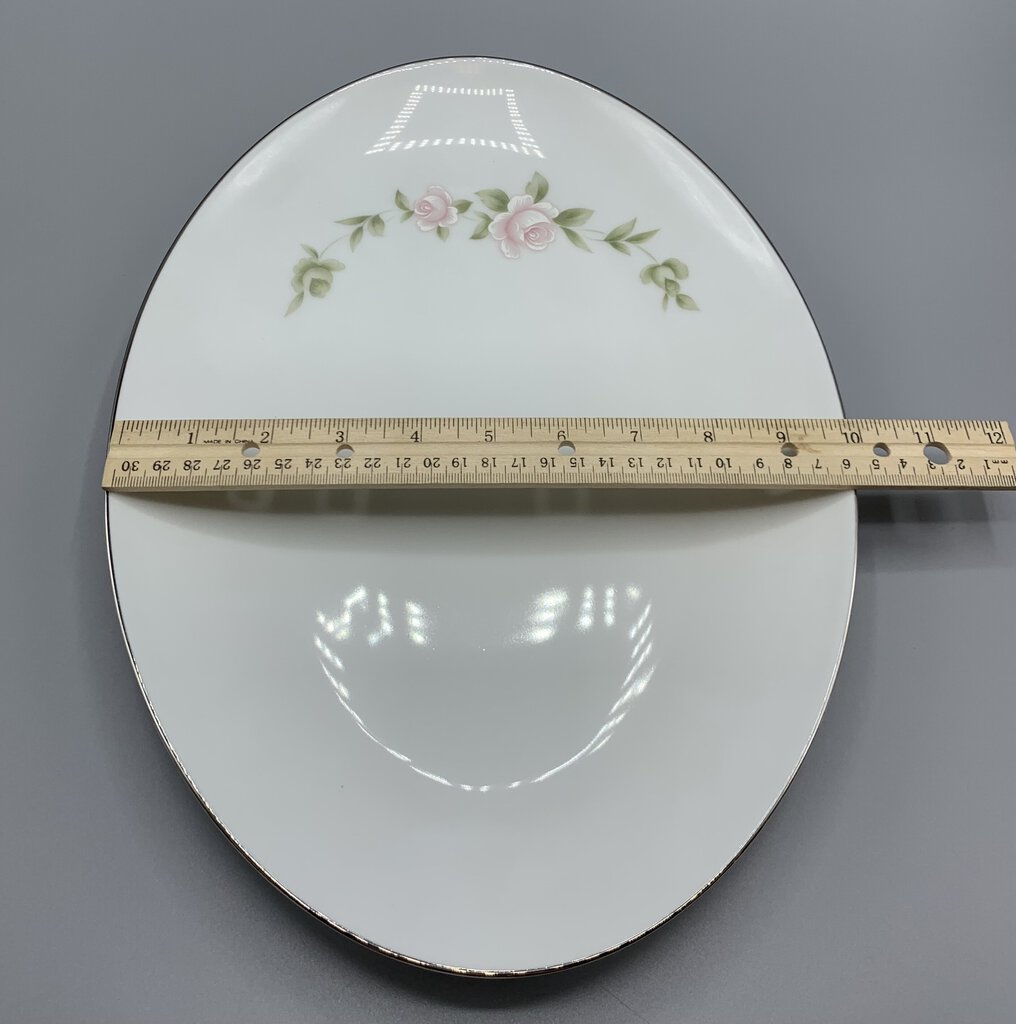 Mid-Century Style House “Tudor Rose” Oval Serving Platter /hg