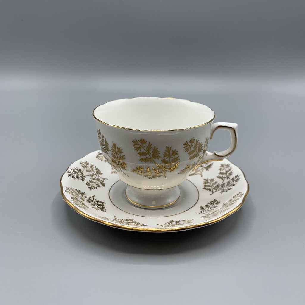 Vintage Colclough Bone China Fern Teacup and Saucer /hg