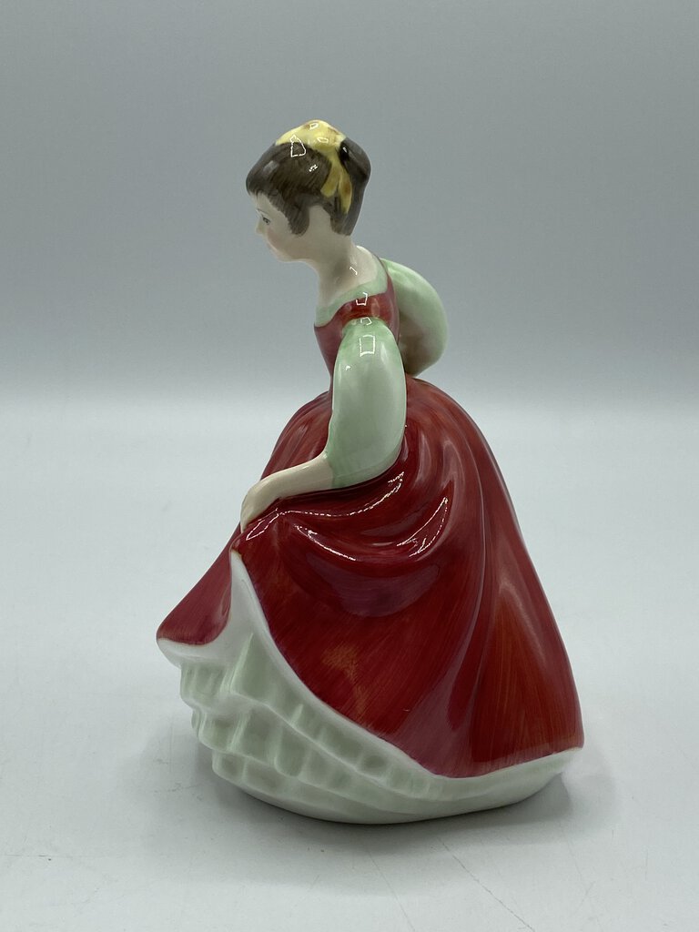 Royal Doulton Figurine “Fair Maiden” HN 2434 Made in England 1966 /r