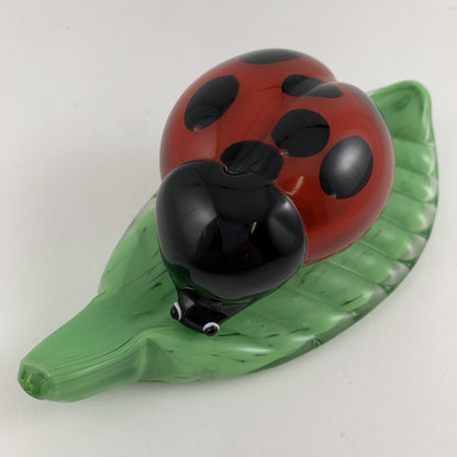 Blown Glass Murano-Style Lady Bug on a Leaf Figurine /hg