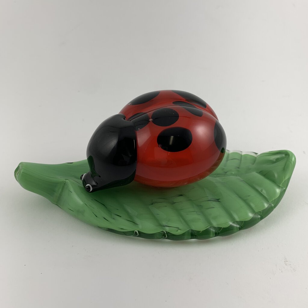 Blown Glass Murano-Style Lady Bug on a Leaf Figurine /hg