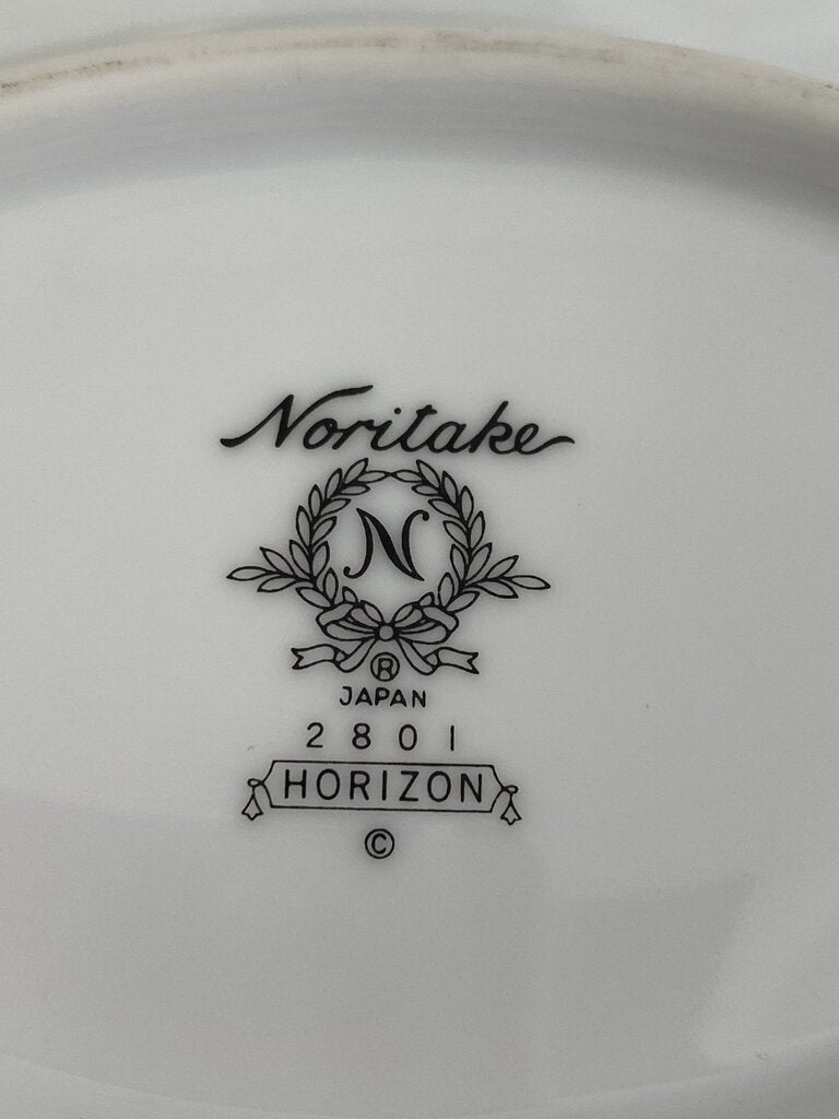 Noritake Horizon Black Band Greek Key Patten Gravy Boat w/Underplate /r