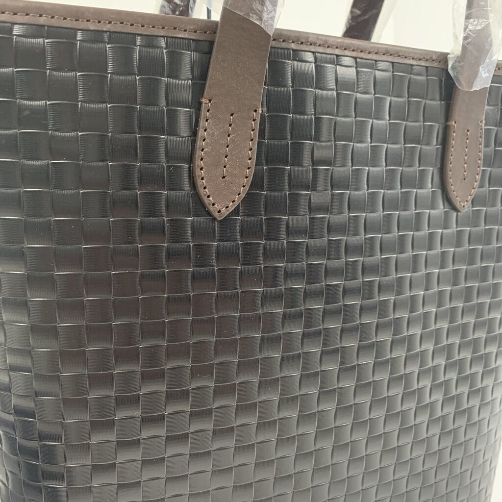 Dooney & Bourke Lilliana Textured Leathe deals