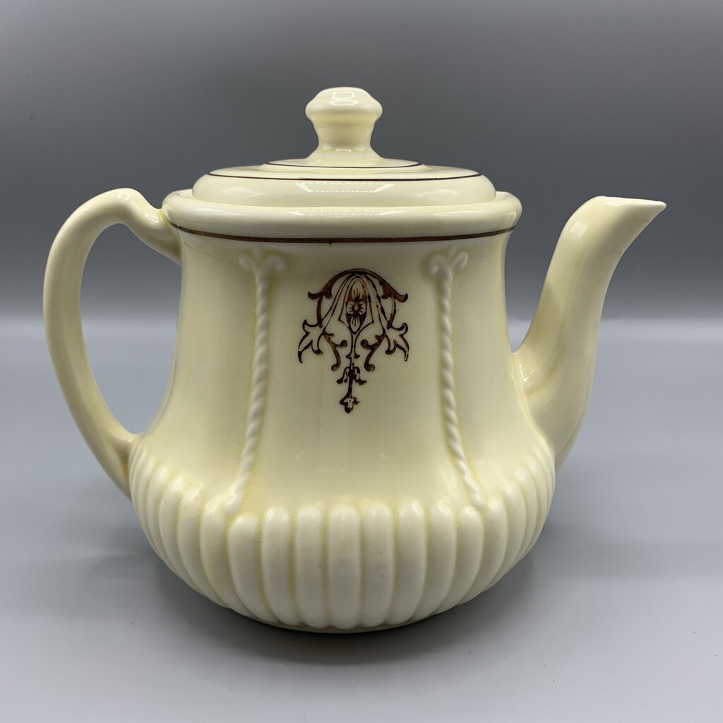 Vintage Porcelier Vitrified China Teapot /hg