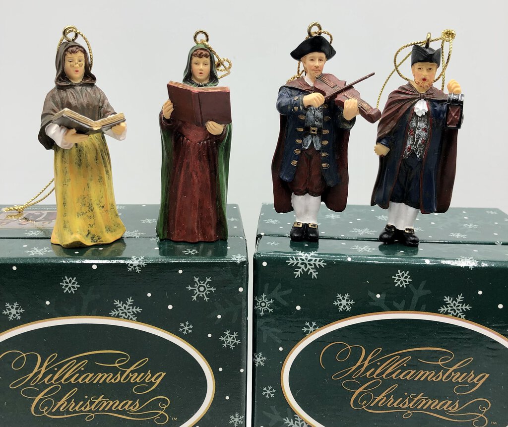 Lang Ornament Set of 4 Colonial Williamsburg Carolers /b