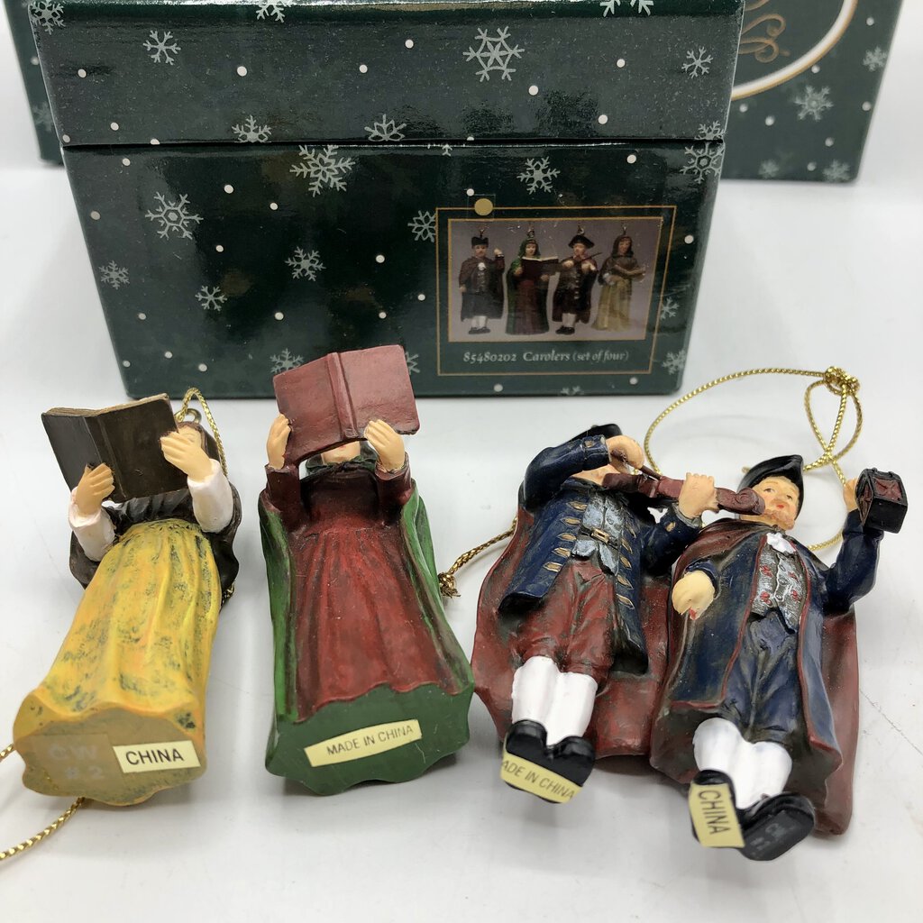 Lang Ornament Set of 4 Colonial Williamsburg Carolers /b