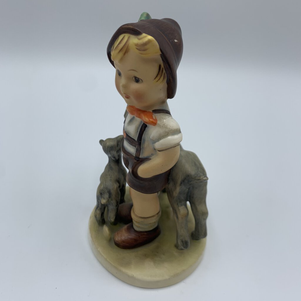 Goebel Hummel “Little Goat Herder” Figurine, 200/0 TMK-5 /hg