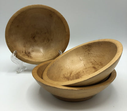 Vintage Set of 3 Munising Wood Bowls /b