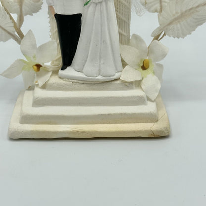 1955 Chalkware Wedding Cake Topper Bride And Groom Fabric Flower Arch Bell /cb