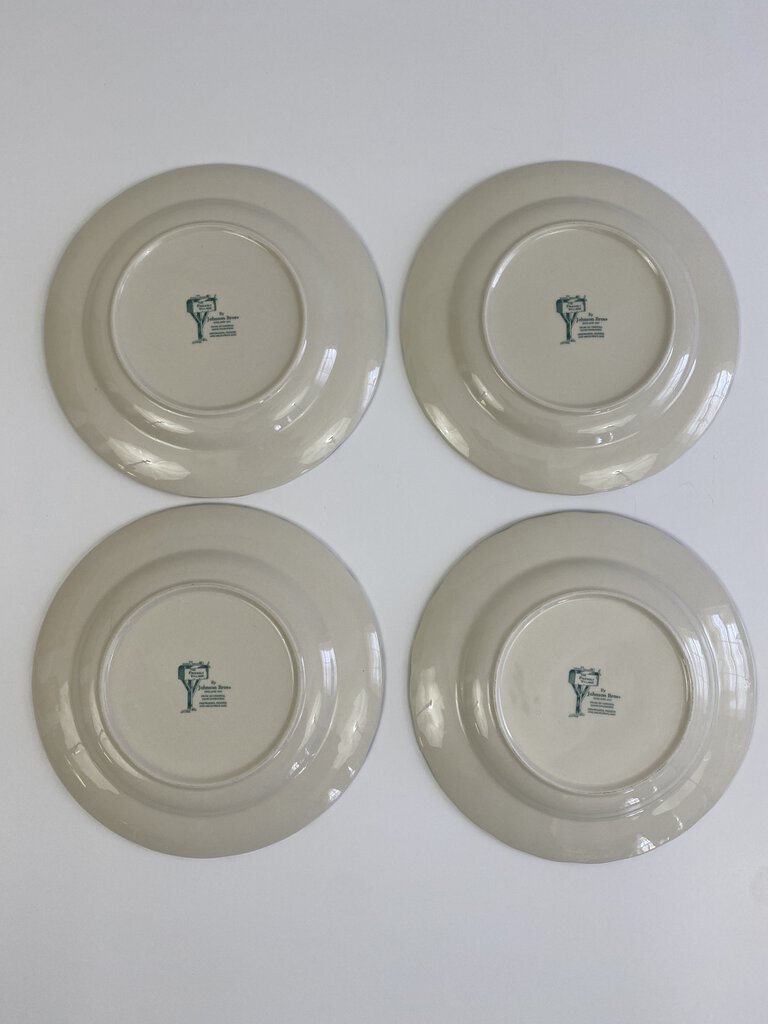 Johnson Brothers “The Friendly Village” 9 7/8” Dinner Plates Set of 4 England /rb