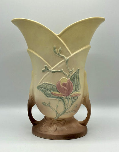Vintage Hull Magnolia Art Pottery Vase /b