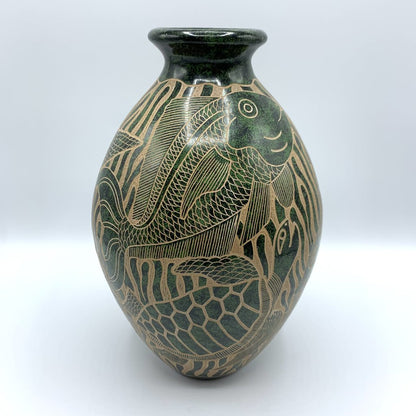 Gutierrez Nicaraguan Etched Art Pottery Vase /hg