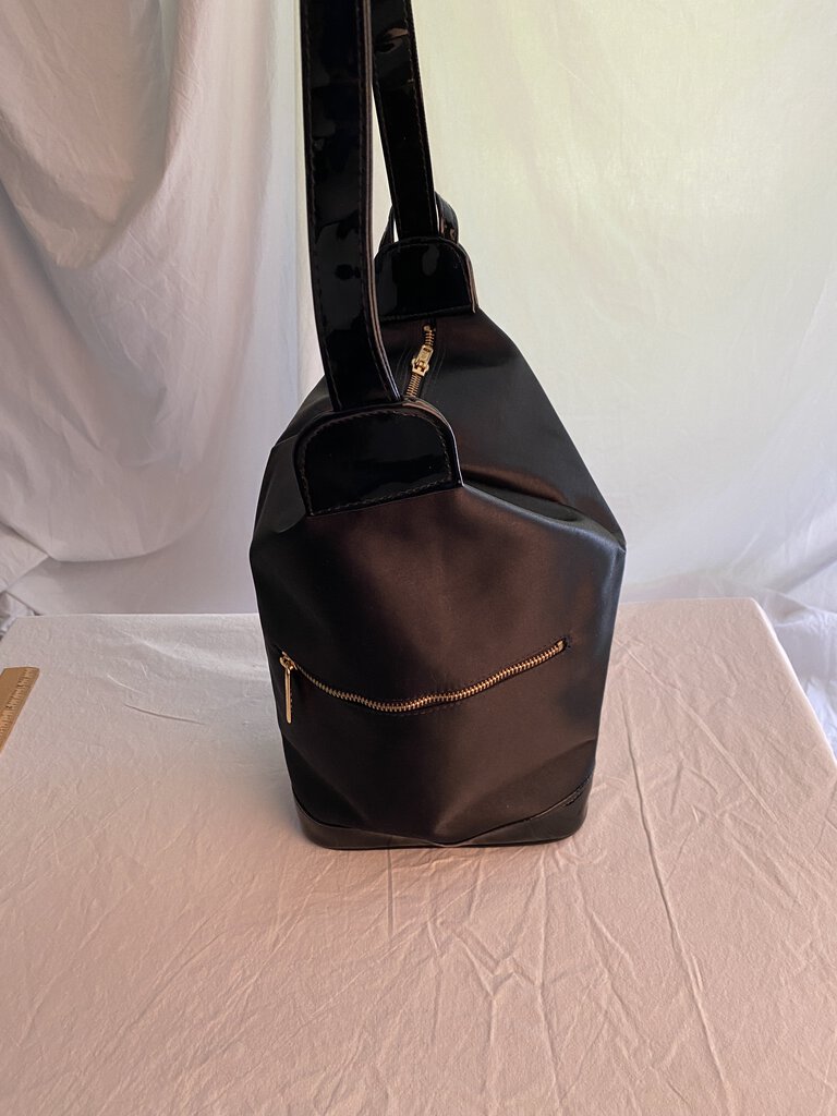 Tender POISON Shimmery Black Vinyl Pouch Bag w/Black Faux Patent Leather Accents /rw