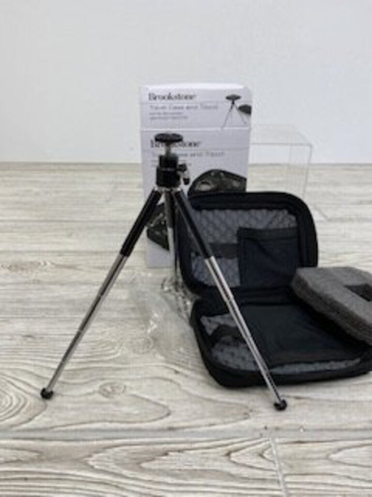 Brookstone Travel Case and Tripod for the Brookstone HDMI Pocket Projector NIB /rw