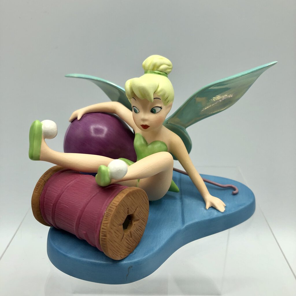 Disney WDCC Tinker Bell “Little Charmer” 2001 Collectible Figurine /b