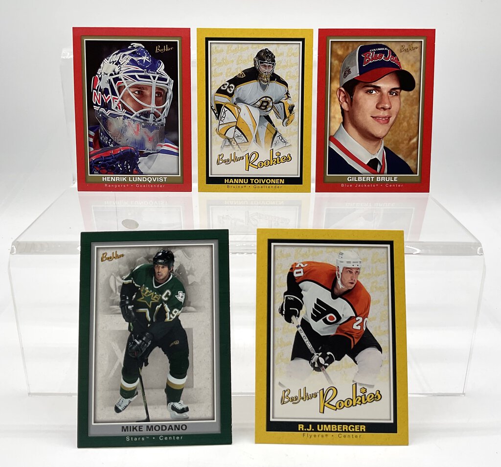 Lot of 91 2005/2006/2009 Victory, BeeHive, and Upper Deck Hockey Trading Cards /ah