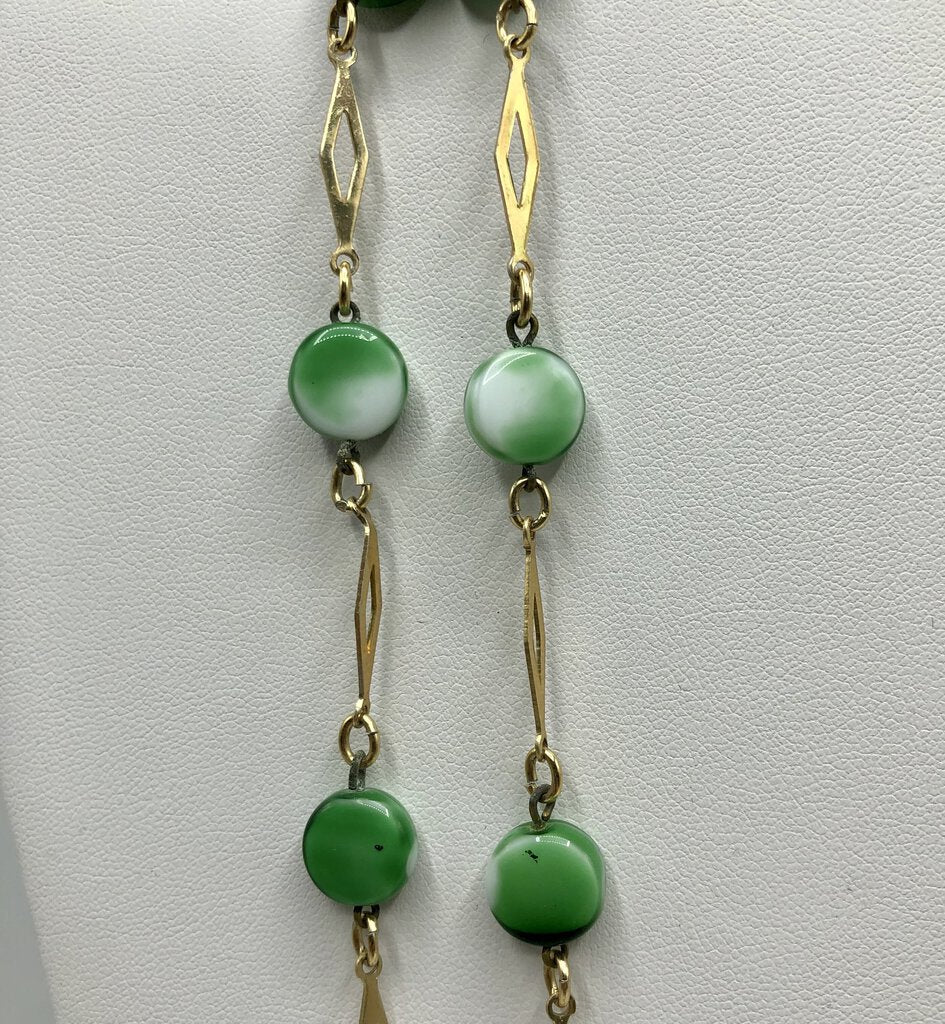 B/ Vintage Gold Tone & Green Bead Drape Necklace